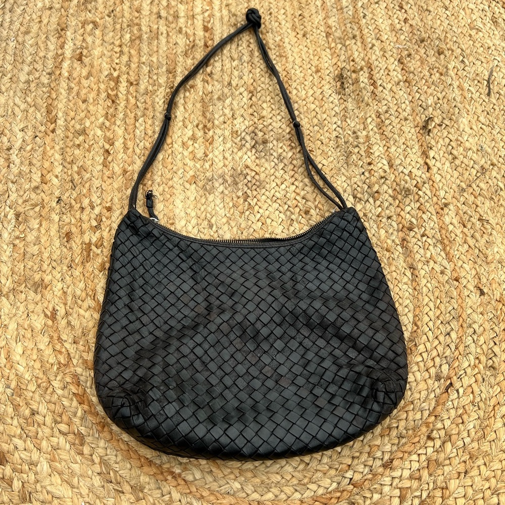 Black Woven Bottega Veneta Shoulder Bag